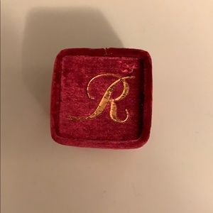 The Mrs Box - “R”